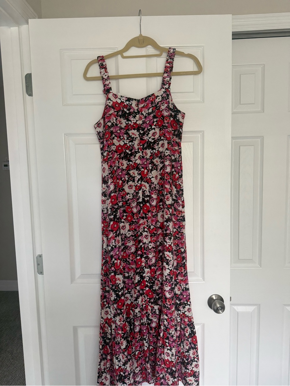 MANGO Woman’s Floral Pink Maxi Dress with Ruffle Hem size Small - Picture 4 of 9